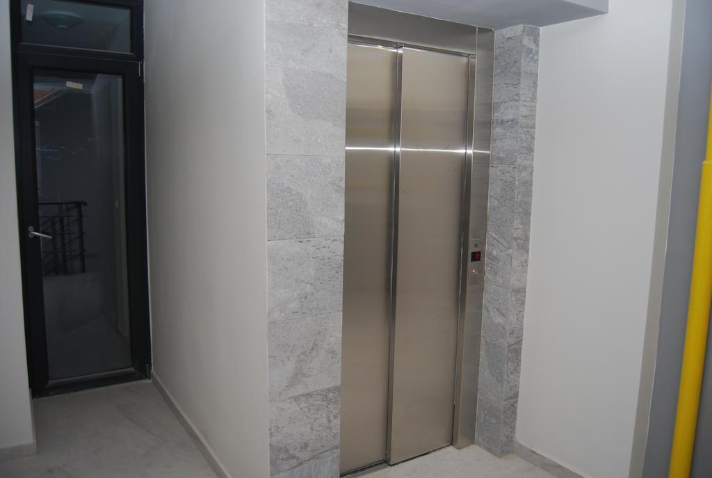 Apartament Luxury - Promenada Mall Craiova Bilik gambar
